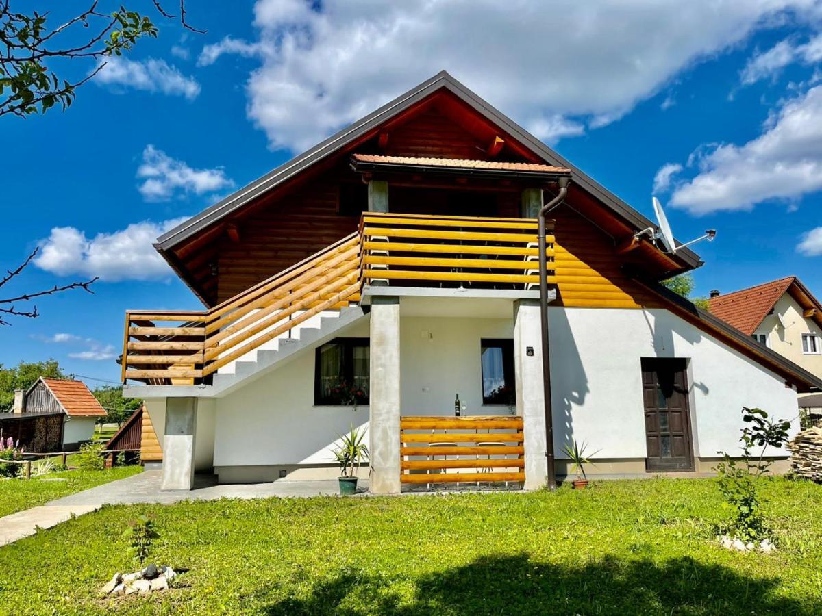 Studio Apartmani Patricia Smoljanac Buitenkant foto