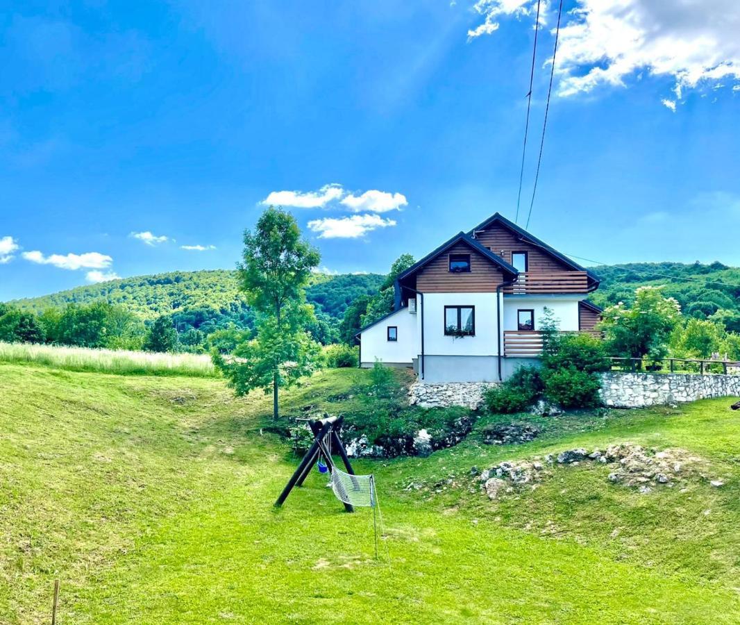 Studio Apartmani Patricia Smoljanac Buitenkant foto